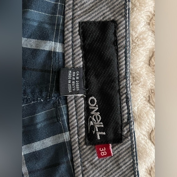 O'Neill Blue Plaid Hybrid Flat Front Triumph Chino Shorts Shorts size 38 - Picture 8 of 9